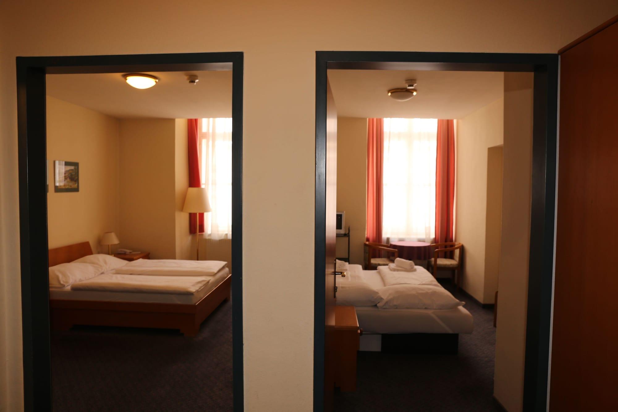 Very Central Apartments, 5 Min To City Center, No Reception Vienna Exterior photo