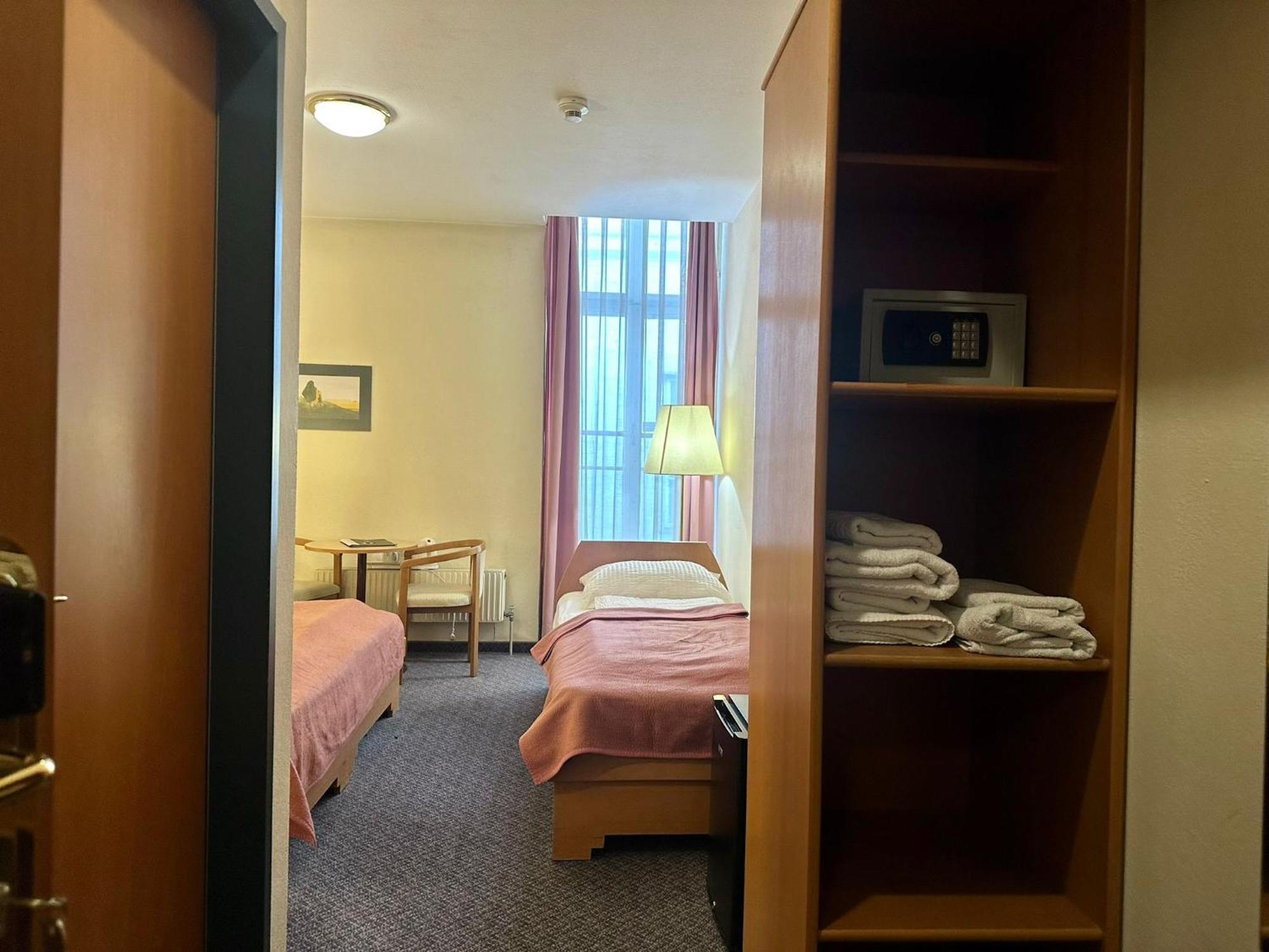 Very Central Apartments, 5 Min To City Center, No Reception Vienna Exterior photo